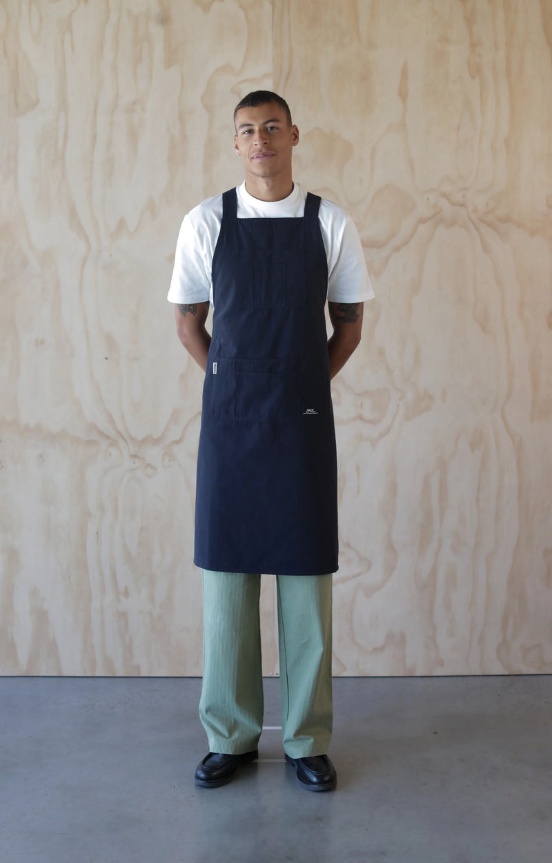 Observe Gallery x SR Apron